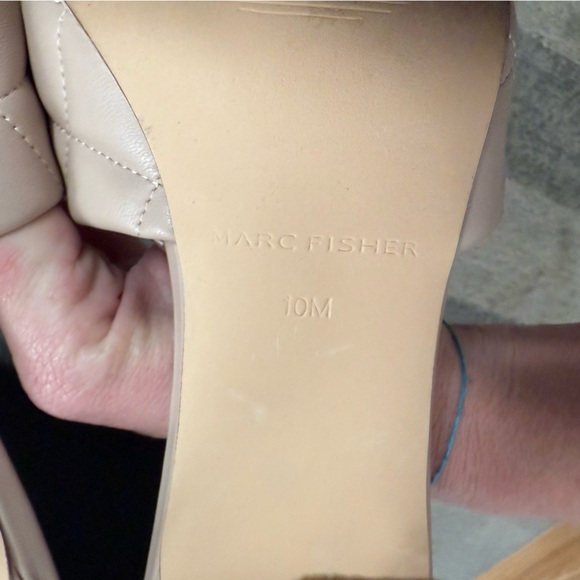 ✨Host Pick✨ Marc Fisher Dacorin Heeled Slides with Gold Stud Details - Latte Tan - Picture 6 of 7